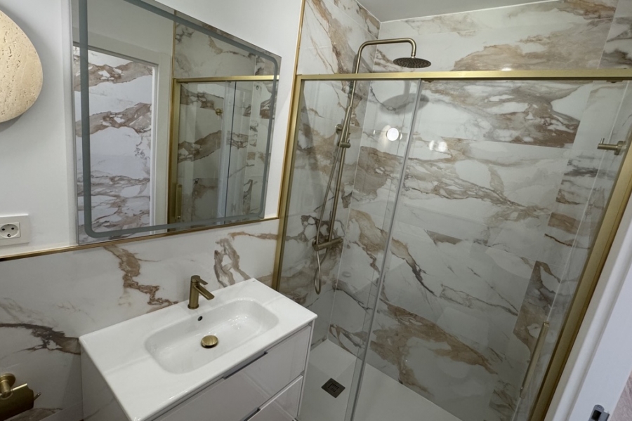 Re-Sale - Apartment - Orihuela Costa - Punta Prima