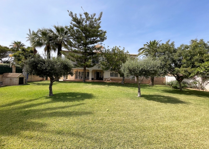 Re-Sale - Detached Villa - Orihuela Costa - Cabo Roig
