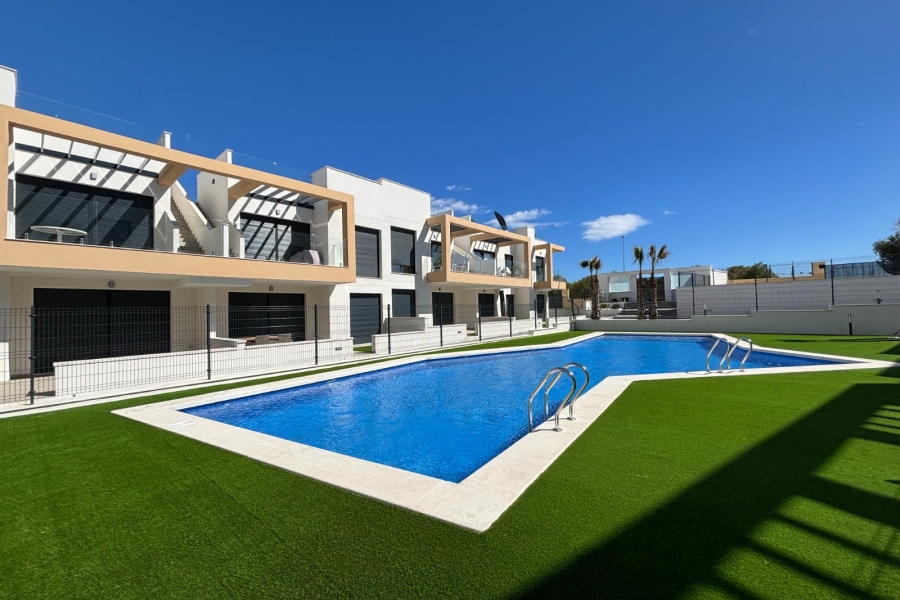 Re-Sale - Apartment - Orihuela Costa - Villamartin