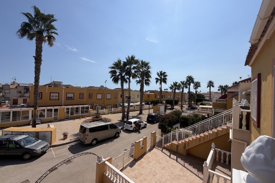Re-Sale - Apartment - Orihuela Costa - La Regia