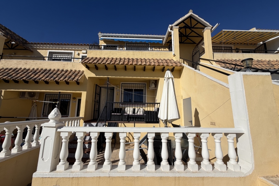 Re-Sale - Apartment - Orihuela Costa - Villamartin