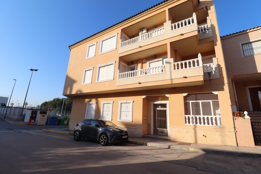 Re-Sale - Apartment - Algorfa - Algorfa - Village