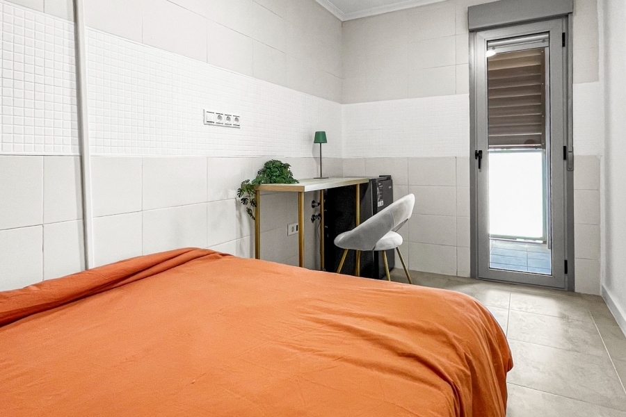 Re-Sale - Apartment - Torrevieja - Playa Acequion