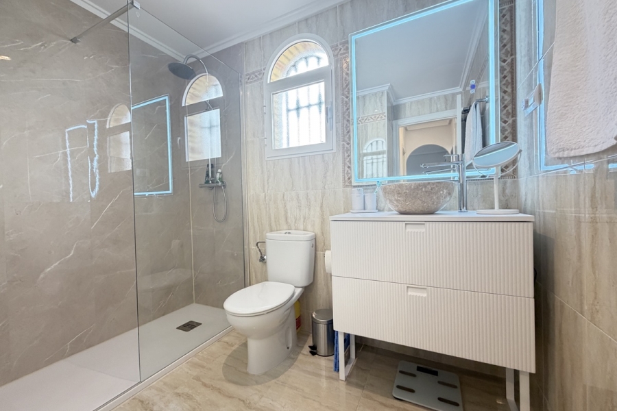 Re-Sale - Apartment - Orihuela Costa - Los Dolses