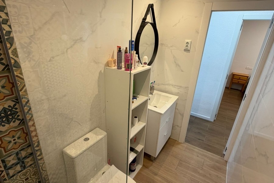 Re-Sale - Apartment - Orihuela Costa - Punta Prima