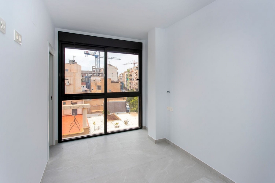 Re-Sale - Apartment - Torrevieja - Torrevieja - Centre