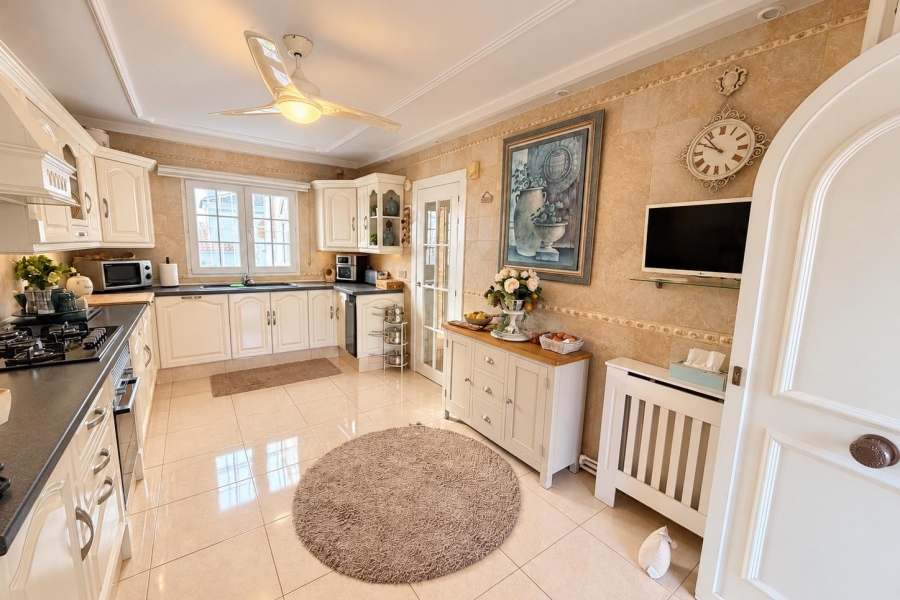 Re-Sale - Semi Detached Villa - Orihuela Costa - Villamartin