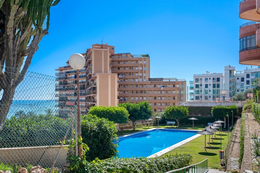Re-Sale - Apartment - Arenales del Sol - Arenales del Sol - Town