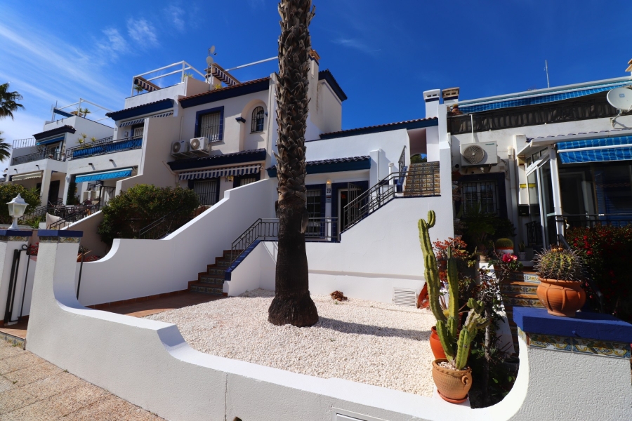 Re-Sale - Bungalow - Orihuela Costa - Villamartin