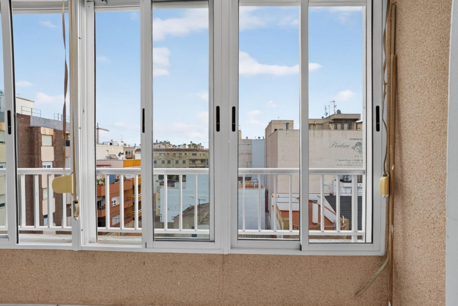 Re-Sale - Apartment - Torrevieja - Torrevieja - Centre