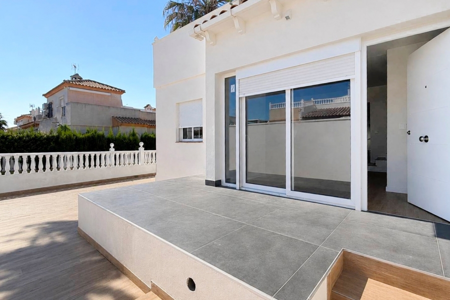 Re-Sale - Quad Villa - Orihuela Costa - Los Altos