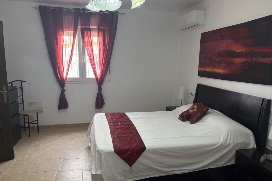 Re-Sale - Detached Villa - Algorfa - Algorfa - Village