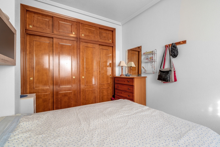Re-Sale - Apartment - Torrevieja - Torrevieja - Centre