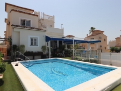 Frittliggende Villa - Videresalg - Algorfa - Montebello
