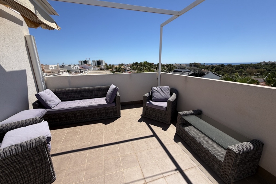 Re-Sale - Detached Villa - Orihuela Costa - Mil Palmeras