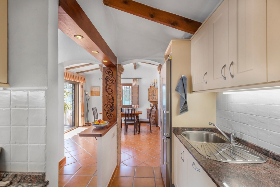 Re-Sale - Detached Villa - Orihuela Costa - Villamartin