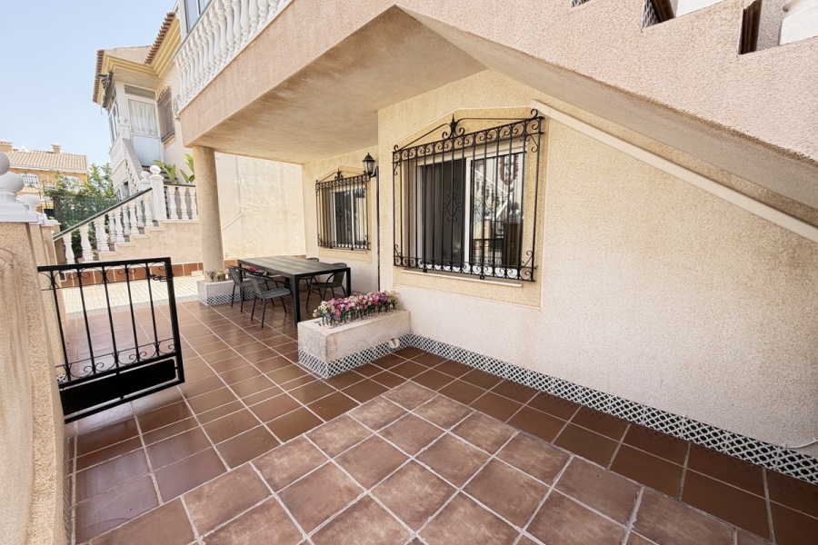 Re-Sale - Apartment - Orihuela Costa - La Zenia