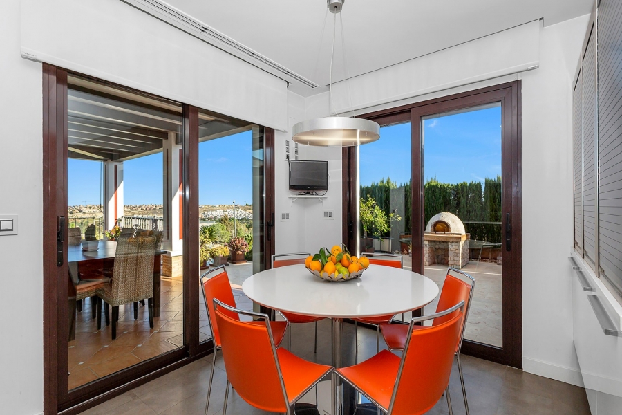 Re-Sale - Detached Villa - Algorfa - La Finca Golf Resort