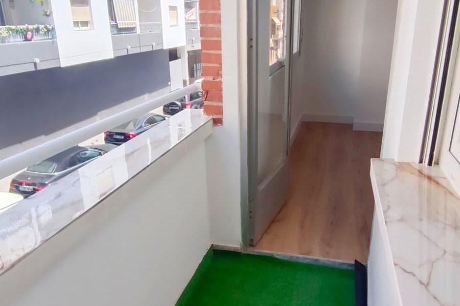 Re-Sale - Apartment - Torrevieja - Torrevieja - Centre