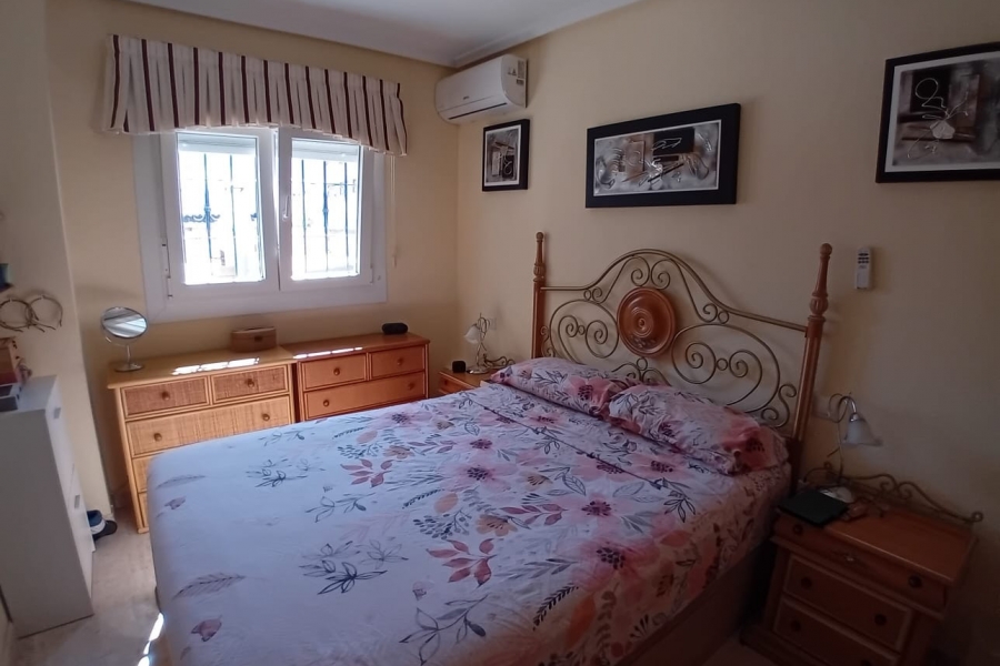 Re-Sale - Apartment - Orihuela Costa - Playa Flamenca