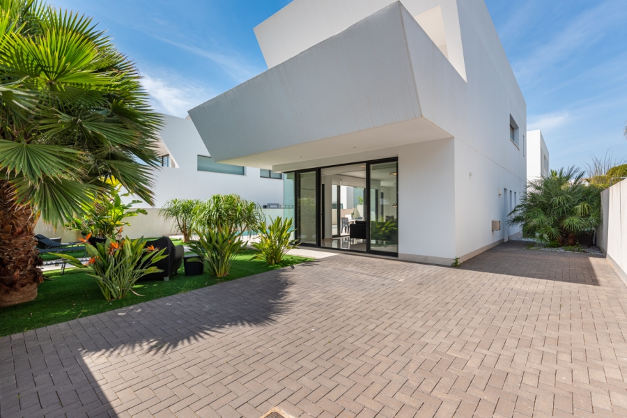 Re-Sale - Detached Villa - Ciudad Quesada - La Laguna