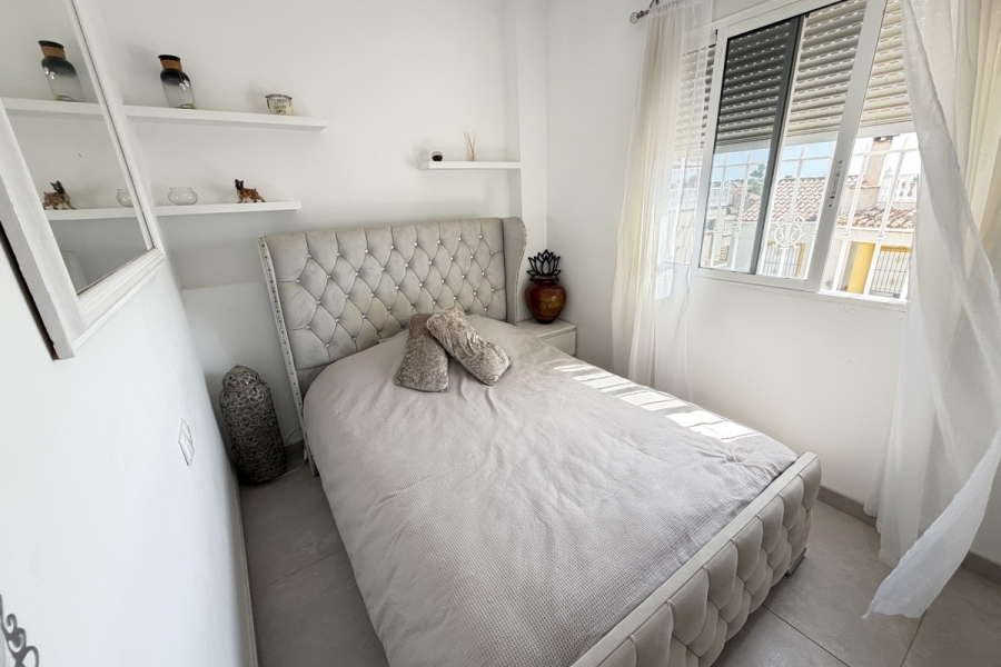 Re-Sale - Detached Villa - San Miguel de Salinas - Lake View Mansions