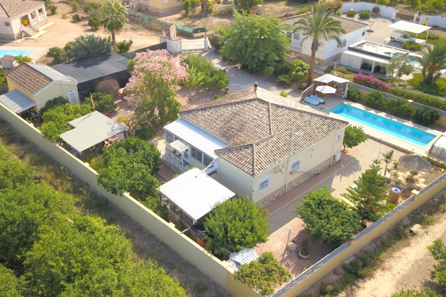 Videresalg - Land Eiendom - Orihuela - La Campaneta