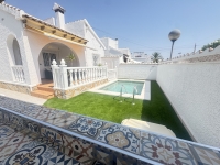 Re-Sale - Detached Villa - Orihuela Costa - Villamartin
