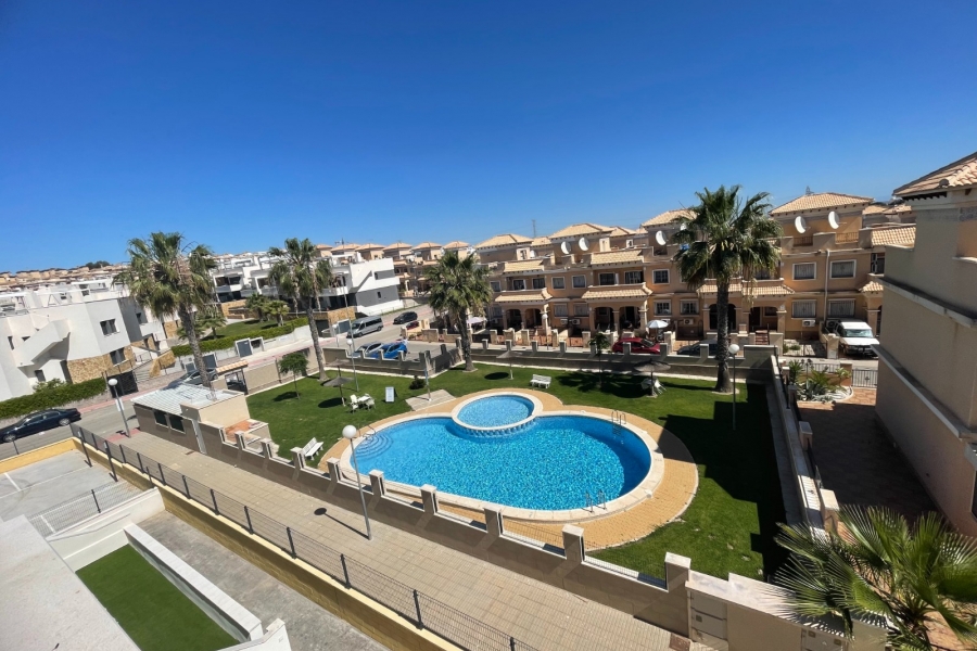 Re-Sale - Semi Detached Villa - Orihuela Costa - Villamartin