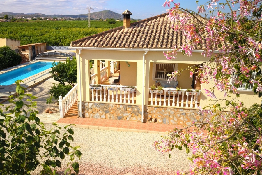 Videresalg - Land Eiendom - Orihuela - La Campaneta