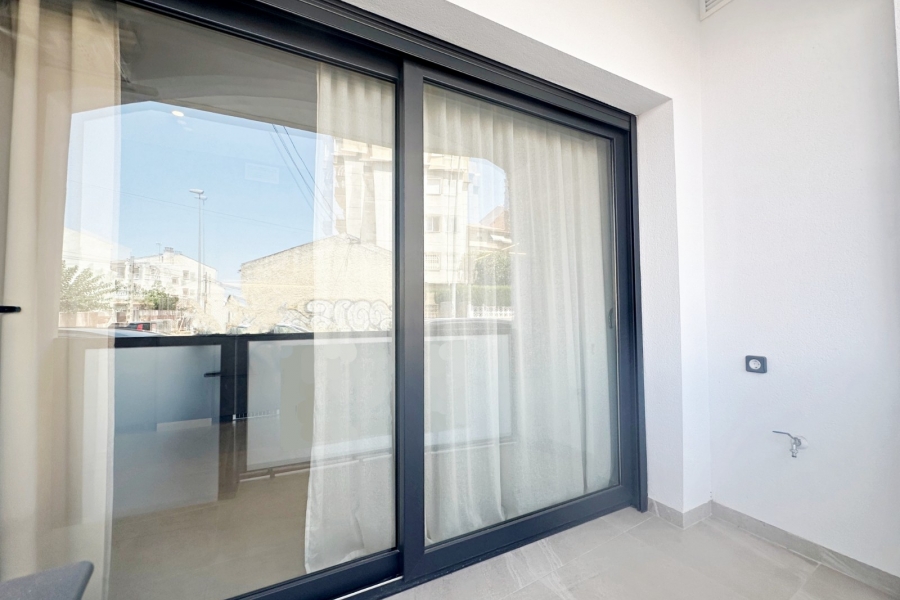 Re-Sale - Apartment - Torrevieja - Torrevieja - Centre