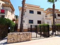 Re-Sale - Semi Detached Villa - Algorfa - La Finca Golf Resort