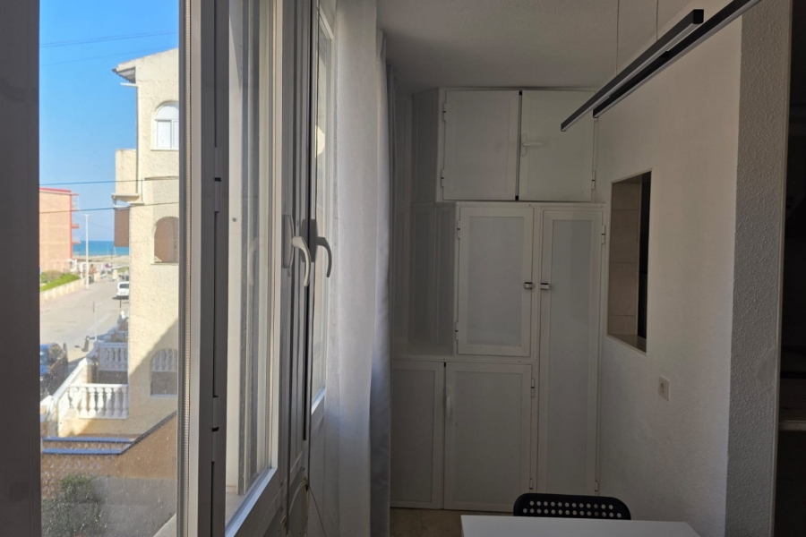Re-Sale - Apartment - Torrevieja - Torre La Mata