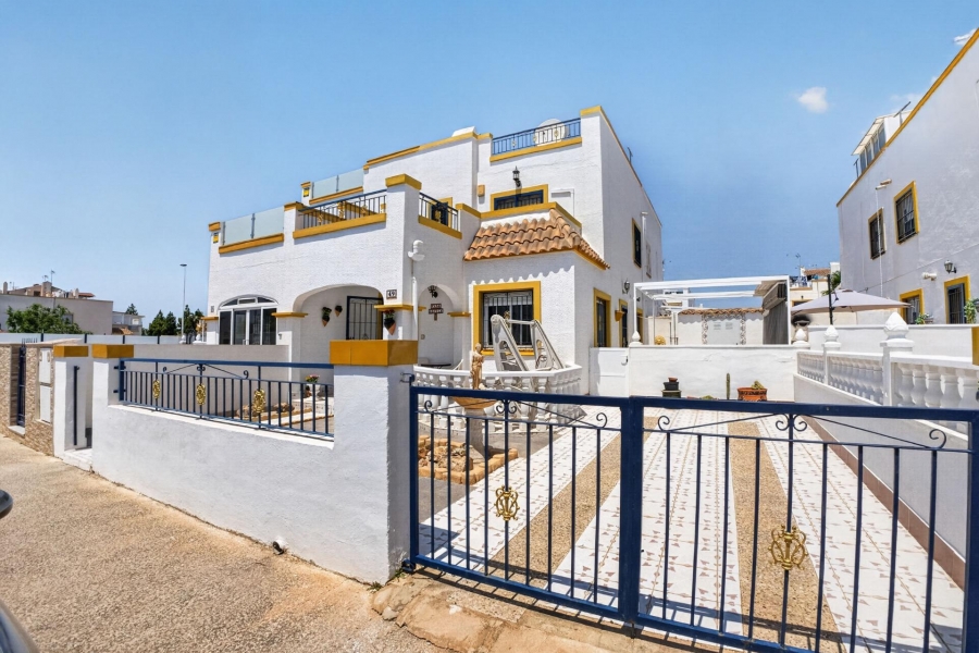 Re-Sale - Quad Villa - Torrevieja - Jardin Del Mar