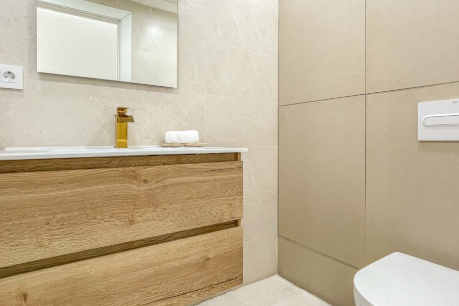 Re-Sale - Apartment - Torrevieja - Playa Acequion