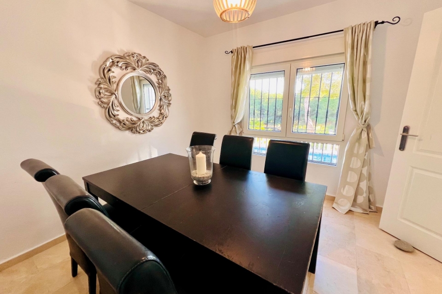 Re-Sale - Detached Villa - Orihuela Costa - Las Ramblas