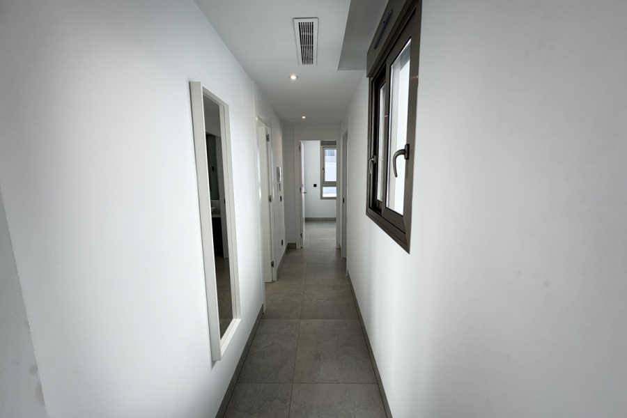 Re-Sale - Detached Villa - Orihuela Costa - Villamartin