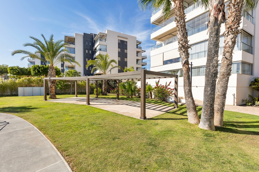 Re-Sale - Apartment - Orihuela Costa - Villamartin