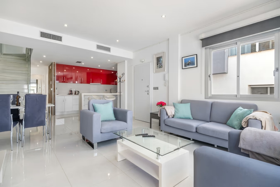 Re-Sale - Semi Detached Villa - Orihuela Costa - Punta Prima