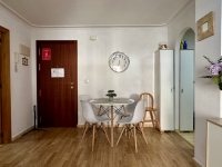 Re-Sale - Apartment - Torrevieja - Playa Los Naufragos