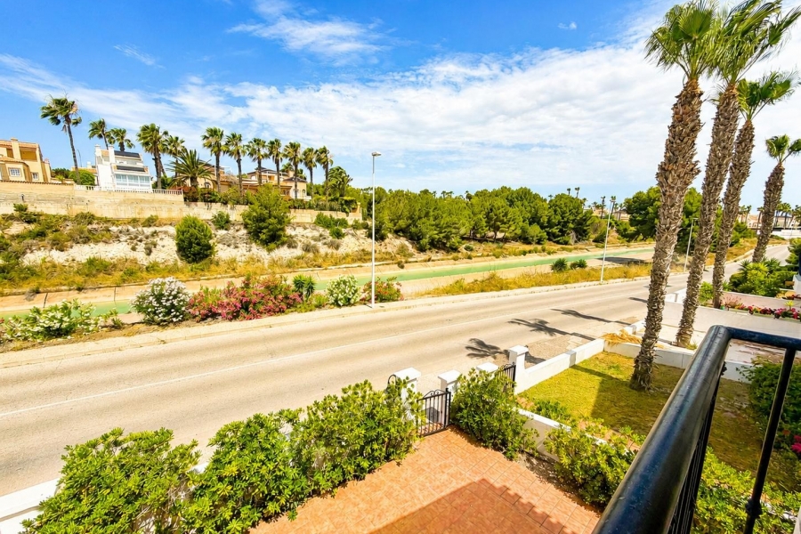 Re-Sale - Apartment - Orihuela Costa - Los Dolses
