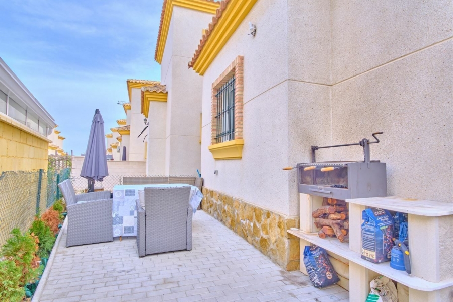 Re-Sale - Detached Villa - Los Montesinos - La Herrada