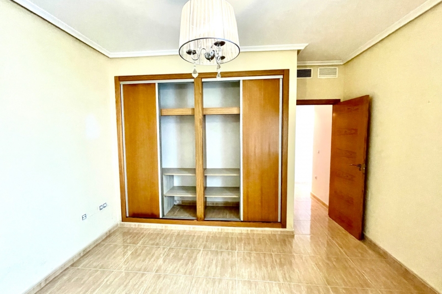 Re-Sale - Apartment - Formentera del Segura - Formentera - Village
