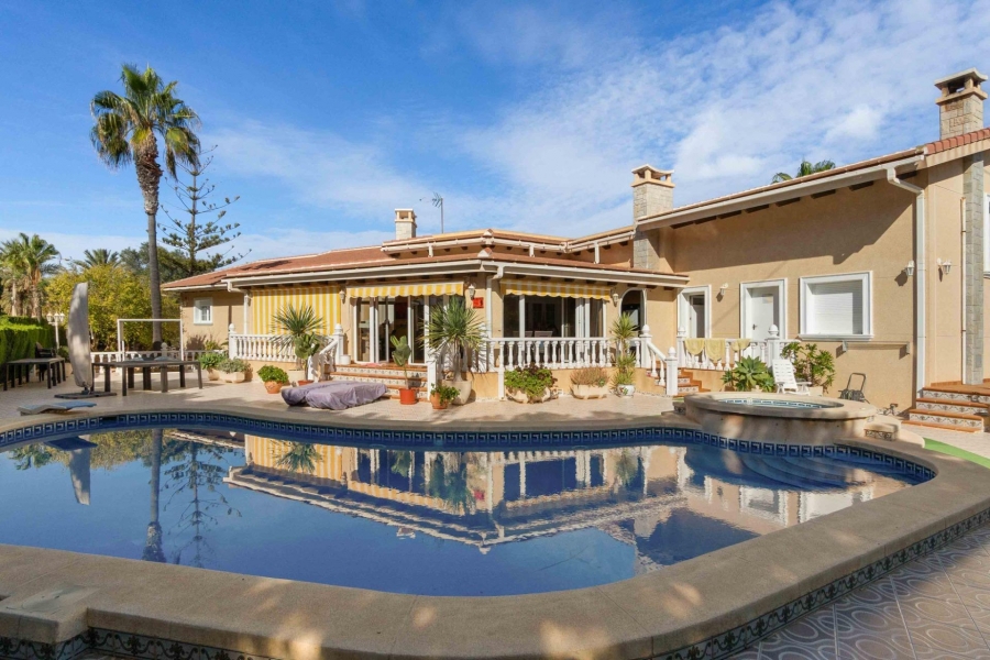 Re-Sale - Detached Villa - Orihuela Costa - Cabo Roig