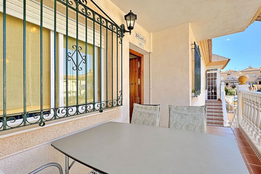 Re-Sale - Apartment - Orihuela Costa - La Zenia