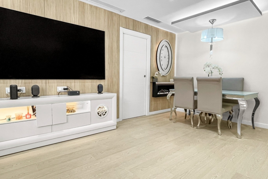 Re-Sale - Apartment - Torrevieja - Torrevieja - Centre