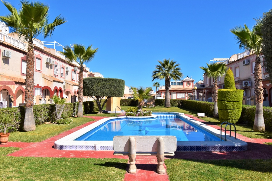 Videresalg - Quad Villa - Orihuela Costa - Playa Flamenca