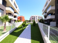 Re-Sale - Apartment - Orihuela Costa - Villamartin