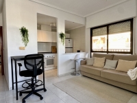 Re-Sale - Apartment - Torrevieja - Torrevieja - Centre