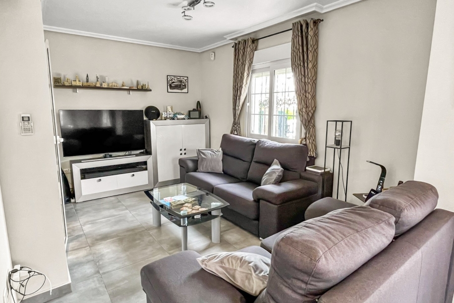 Re-Sale - Detached Villa - Orihuela Costa - Los Dolses